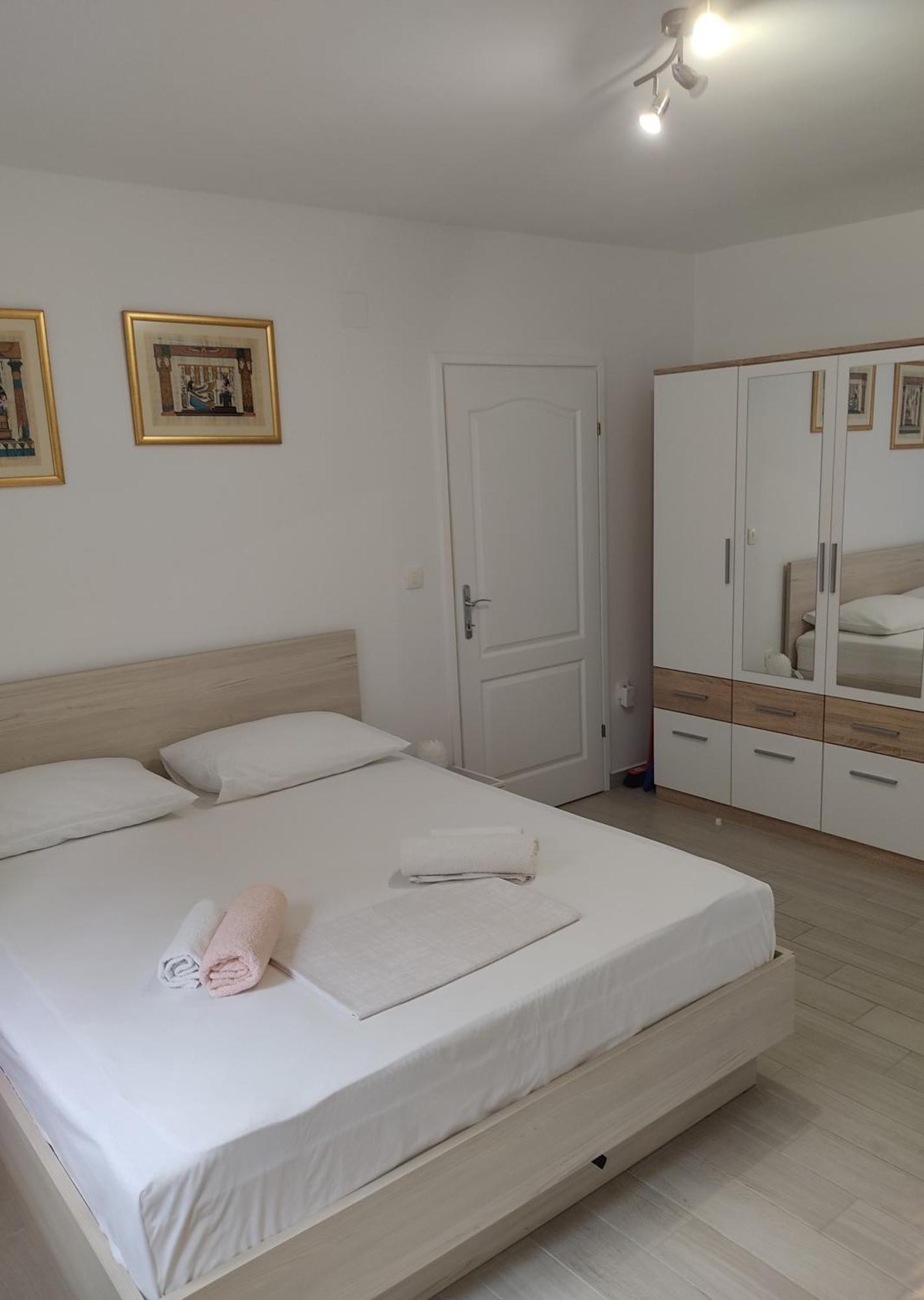 Apartman Mali Tare Корчула Экстерьер фото